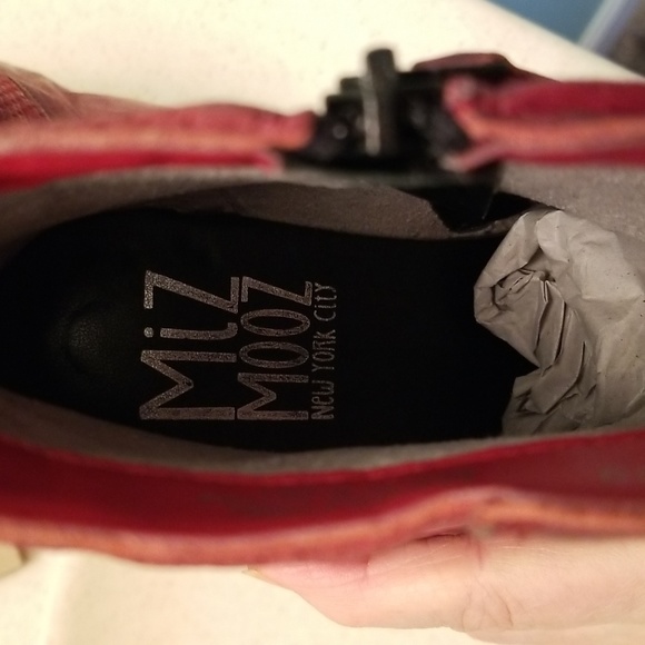 Miz Mooz Sallie Leather Boots. BNWT. Never worn. Perfect condition. - Picture 8 of 12
